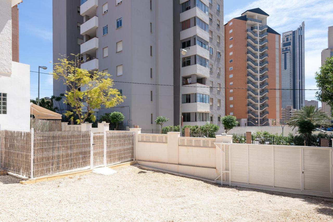 Casa Mya Con Terreno Privado Y Parking Compartido - A 800M De Playa Poniente Villa Benidorm Exterior foto